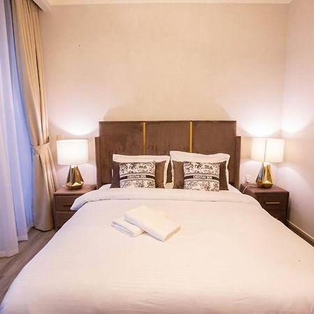 Magnificent 2 Bedroom With Stunning Burj Khalifa View Dubai Eksteriør billede