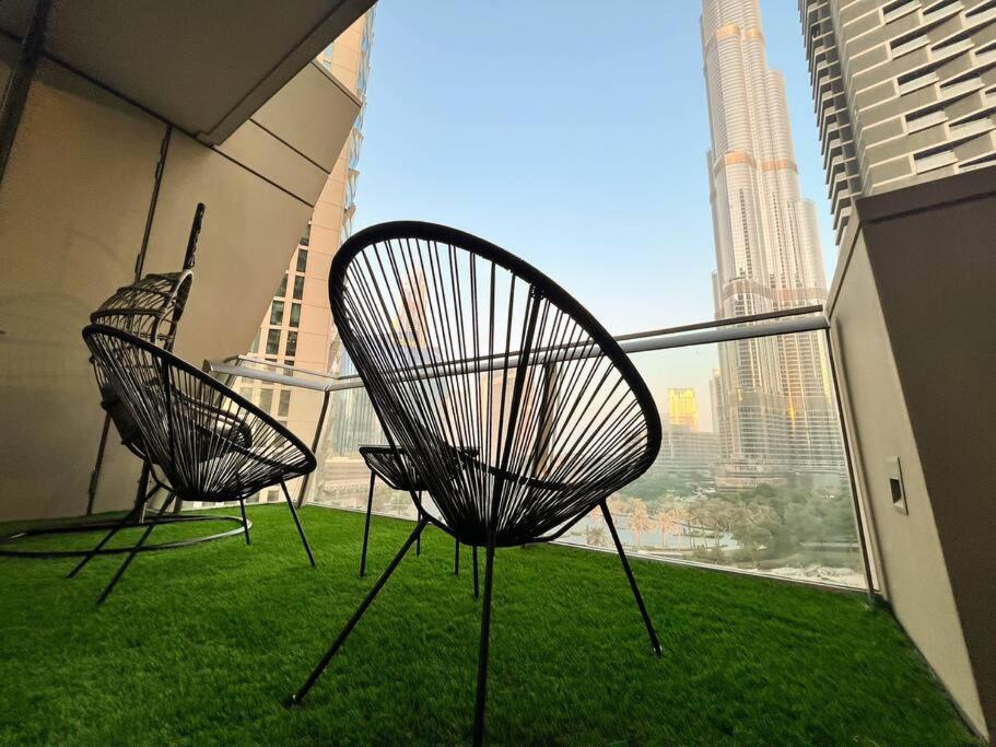 Magnificent 2 Bedroom With Stunning Burj Khalifa View Dubai Eksteriør billede